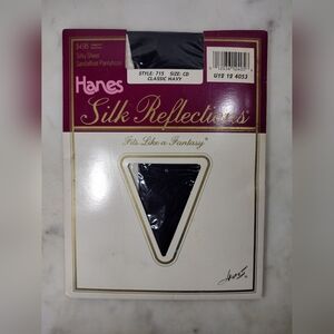 Vtg Hanes Silk Reflections Control Top Pantyhose Style 715 SIZE CD Classic Navy